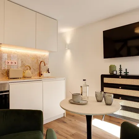 Apartment Graca Gate - Mouraria Compact *