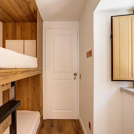 Graca Gate - Mouraria Compact Apartment *