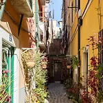 Apartment Graca Gate - Mouraria Compact Lisbon